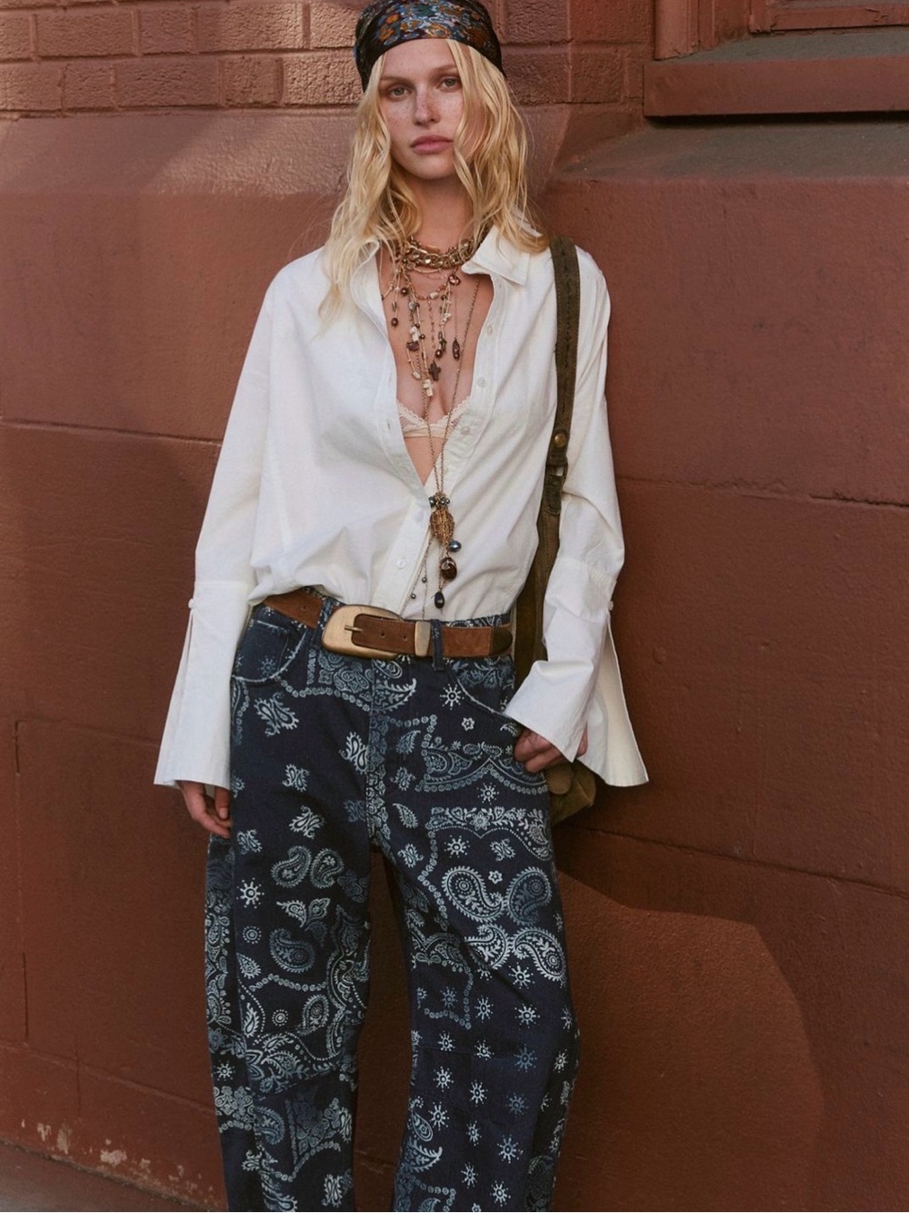 We The Free Good Luck Printed Barrel Jeans Navy Bandana Size 30 NWOT